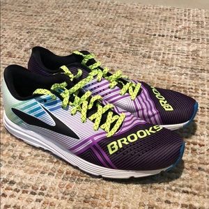 brooks hyperion womens red